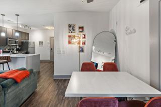 Mid-Century Charm in Midtown Nashville - Nashville - 3