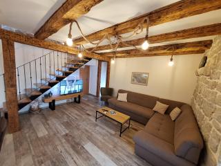 Stone holiday house Iva - Donji Vinjani - 1