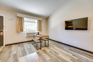 WFH-Friendly Studio Near Lighthouse Beach! - Port Huron - 5