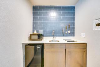 1 Mi to Lake Huron Beaches Quiet Studio Apartment - Port Huron - 9