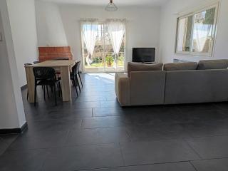 Appartement T4 à l'étage d'une villa avec piscine et jardin - Grasse - 0