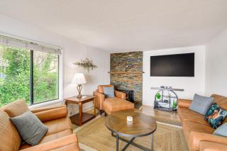 Walk to Beaches Waterfront Home in Port Orchard! - 8