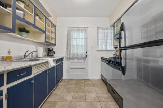 Charming 2BR in Buckhead with Backyard - Atlanta - 5