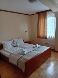 Apartmani Beli Bor - 4