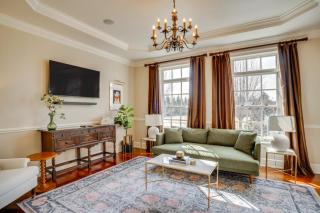 Lake Michigan Gem Private Beach and Game Room - 6