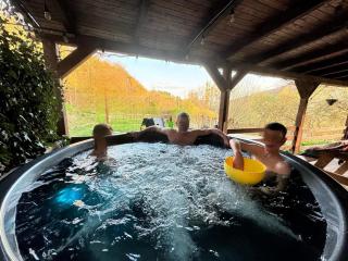 Parkside Vila - 9