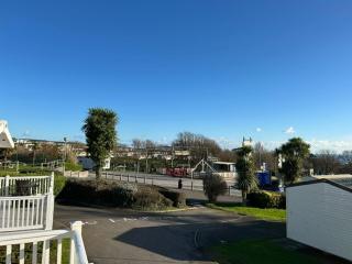 15 Ivy Close, 3 Bedroom Caravan, Pet Friendly - 7