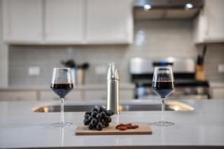 Modern Round Rock Getaway with Private Hot Tub - Round Rock - 3