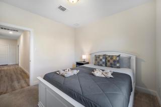 Modern Round Rock Getaway with Private Hot Tub - Round Rock - 6
