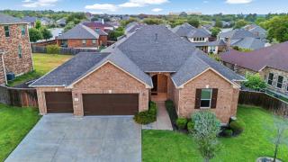 Modern Round Rock Getaway with Private Hot Tub - Round Rock - 9