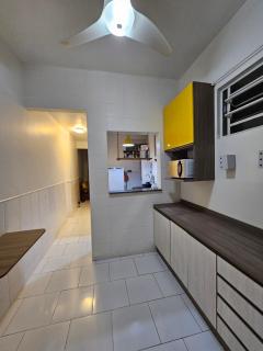Baixo Copacabana Rua Bolívar - Rio de Janeiro - 1