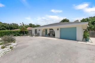 Welcome to Bolero Oasis - In the heart if Naples - Close to Beaches and Restaurants - Naples - 8