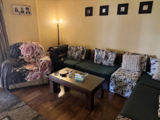 Nice cozy villa in Beverly Hills quiet area - Sheikh Zayed - 9