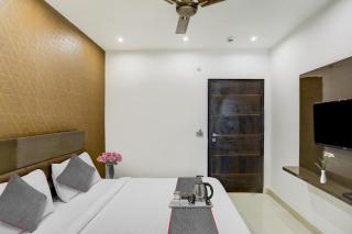 Townhouse West Near Udyog Nagar Metro Station - Nova Deli - 4