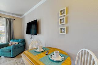 Beachside Escape - 7