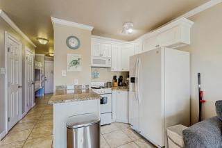 Beachside Escape - 5