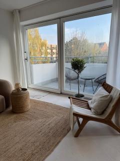 Penthouse mit Loftcharakter - Parkplatz, Fahrstuhl & Balkon - Kiel - 5