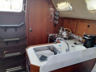 2-cottage yacht with 2 showers - 3