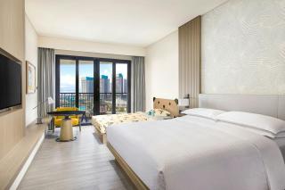 Four Points by Sheraton Wuchuan, Loong Bay - 9