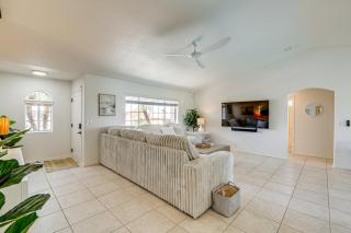 NEW Listing! Havasu Sunscape and Getaway with Views! - Lake Havasu City - 7
