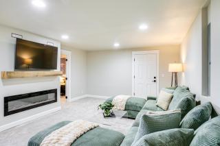 30 mins to Ski Resorts and December Specials! - 9