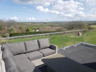 Chy Lowen, great valley views from balcony - 0