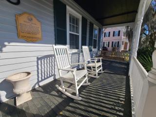 1860 House In the Heart of Downtown - Wilmington - 5