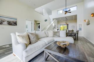 Beachfront 2BR w Deck Views Direct Sand Access Strand Way A - Oceano - 4