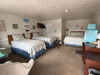 Mermaid Inn - 2