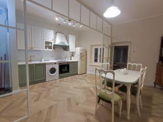 Magnolia Apartment - 1