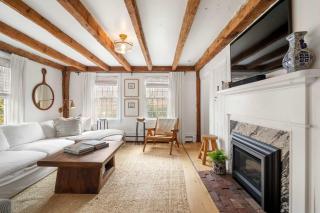 Renovated Cozy Cabin 5 Min to Beach - Barnstable - 5