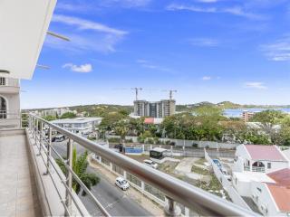 Crystal Waters Condo - Lowlands - 3