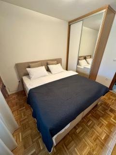 Modern Elegant apartment w free parking - Sarajevo - 6
