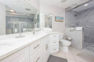 Phoenix on the Bay 1310 condo - Orange Beach - 1