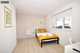 Morden Stratford Room 1 with Shared Bathroom - Londra - 1