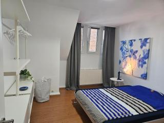 charmante stylische Ferienwohnung BLAU - Leverkusen - 2