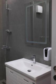 Studio Apartment Lake View 2 - Tirana - 1