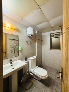 Luxury Private flat in Hare Krishna Orchid - Vrindāvan - 1