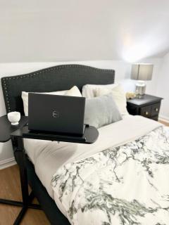 Charming beautiful house 7mn to downtown Ottawa - 1