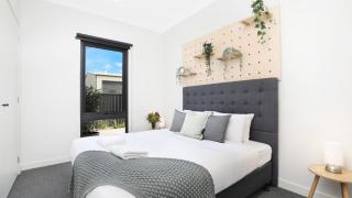 Blackwood Manor - - 3