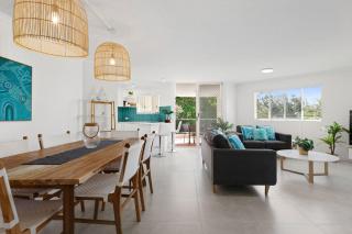 6 Parkshores Sunshine Location Location Location 100m to beach access - 5