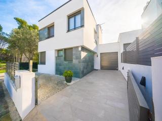 Beautiful villa near Montgri Natural Park - L' Escala - 0