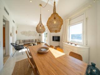 Spacious villa in Costa Brava - L'Escala - 8