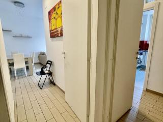 Domus Laterani by JFM - Comfortable apartment big terrace Colosseo - Roma - 8