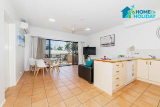 Prime Position for City and Stadium Access - Townsville - 8