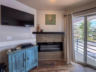 Beautiful Inn Building Updated Condo 211 - Garden City - 7