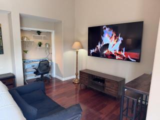 Studio in Quiet Gated SFR Community - 9