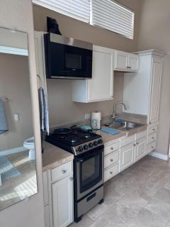 Studio in Quiet Gated SFR Community - 1