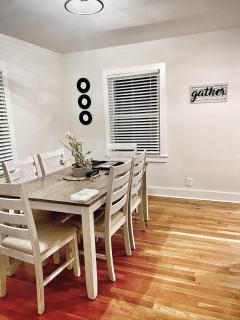 Elegant Family Home near Downtown - Huntsville - 5