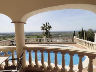 Disfruta de esta casa con fantásticas vistas, piscina y jardín privado situada en Can Isaac, Palau Saverdera, Costa Brava - ES-366-6 - Palau-Saverdera - 7